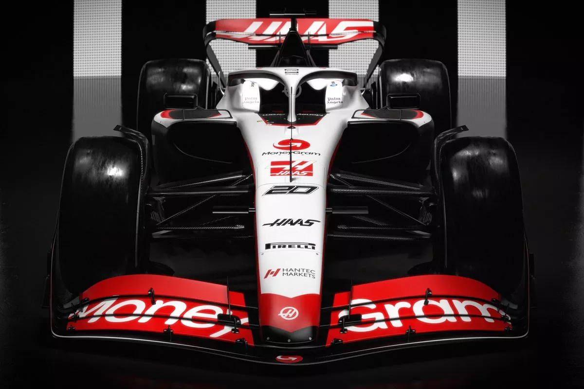 2023 F1 sezonunda kullanacağı aracı tanıtan ilk takım Haas